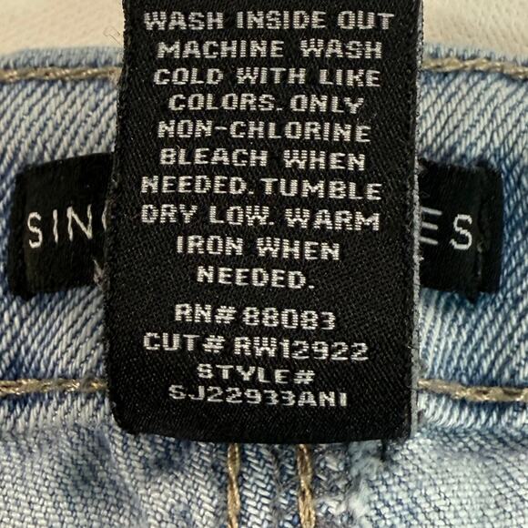 Sincerely Jules Women’s Crop Jeans Size 9 Blue Distressed Fray Hem Casual - Picture 5 of 5